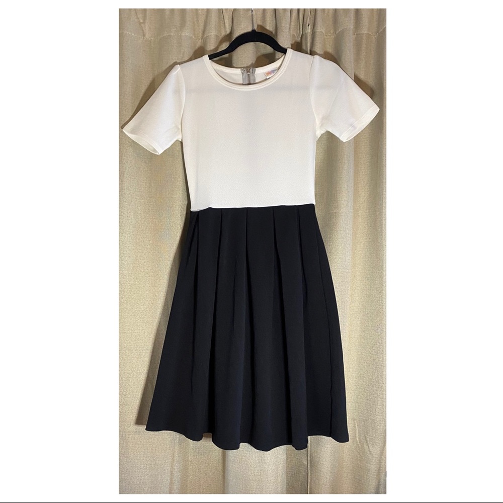 Lularoe Amelia Dress